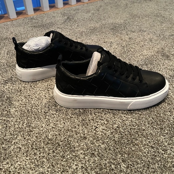 J/Slides Dede Platform Sneakers - Picture 4 of 8